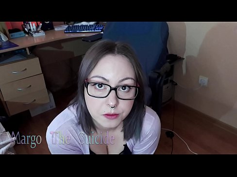 ❤️ Yarinya mai lalata da Gilashin Tsotsa Dildo Sosai akan Kyamara ❤️ Ingantacciyar batsa ❌❤